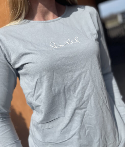 dove blue t-shirt