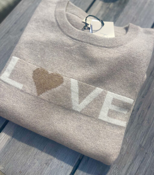 love strik